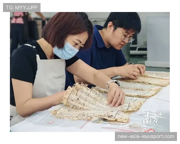 顶级古籍修复柔韧保持胶水：他是如何通过天然成分调配的
